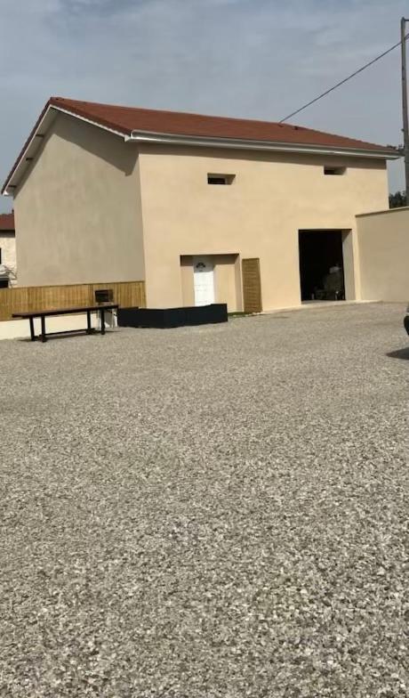Gite1 Pour 6 Personnes Anneyron Luaran gambar